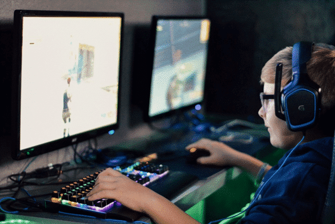 Cyber Legends  Kids Interacting with Strangers Online: What Parents Need  to Know about Multiplayer Games